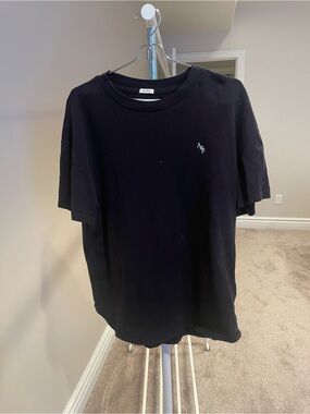 Abercrombie & Fitch Black Short Sleeve Crewneck Tee